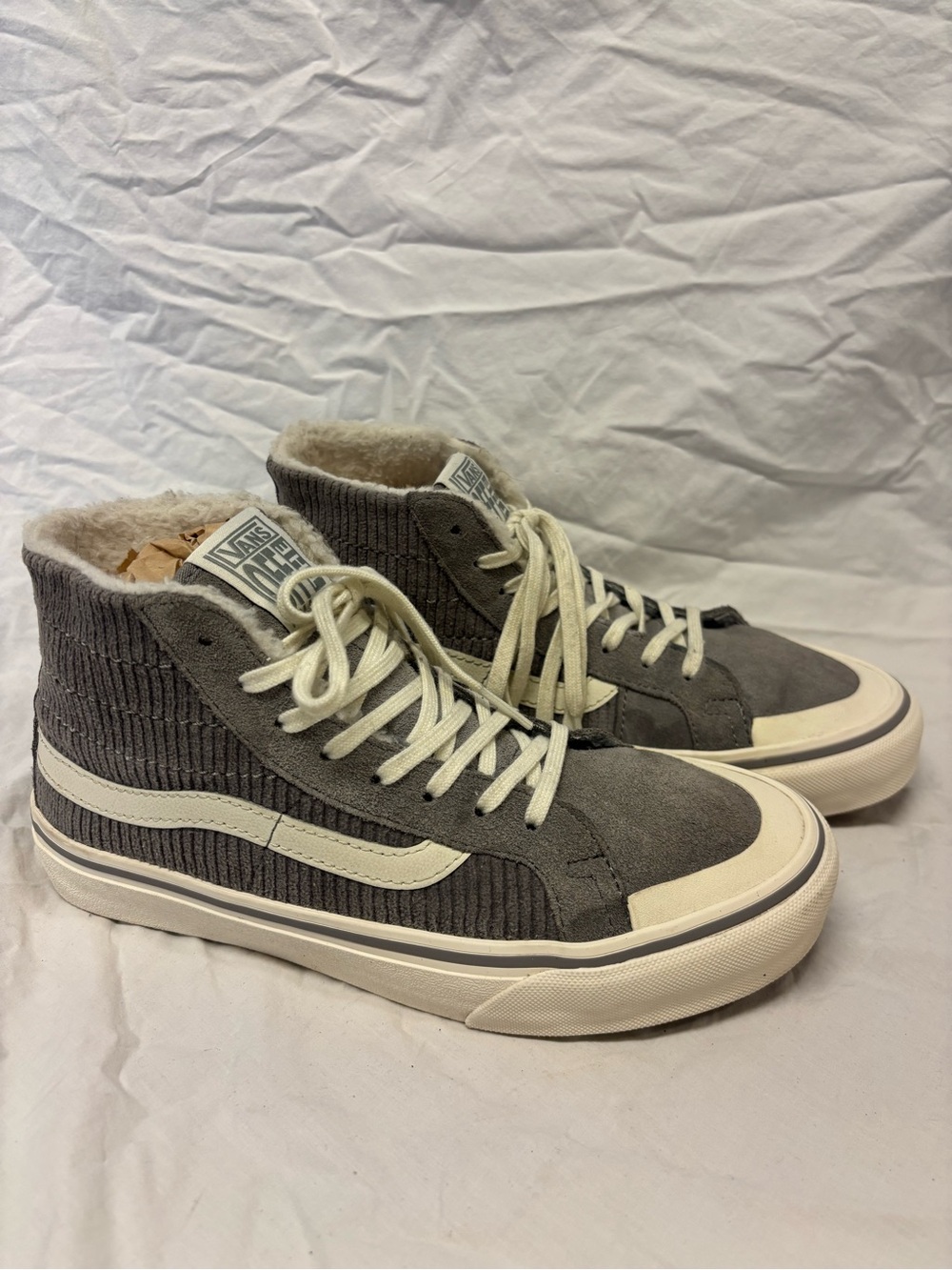 Vans Gray Corduroy & Suede with Warming Lining High-Top Sneakers | Women Size 7